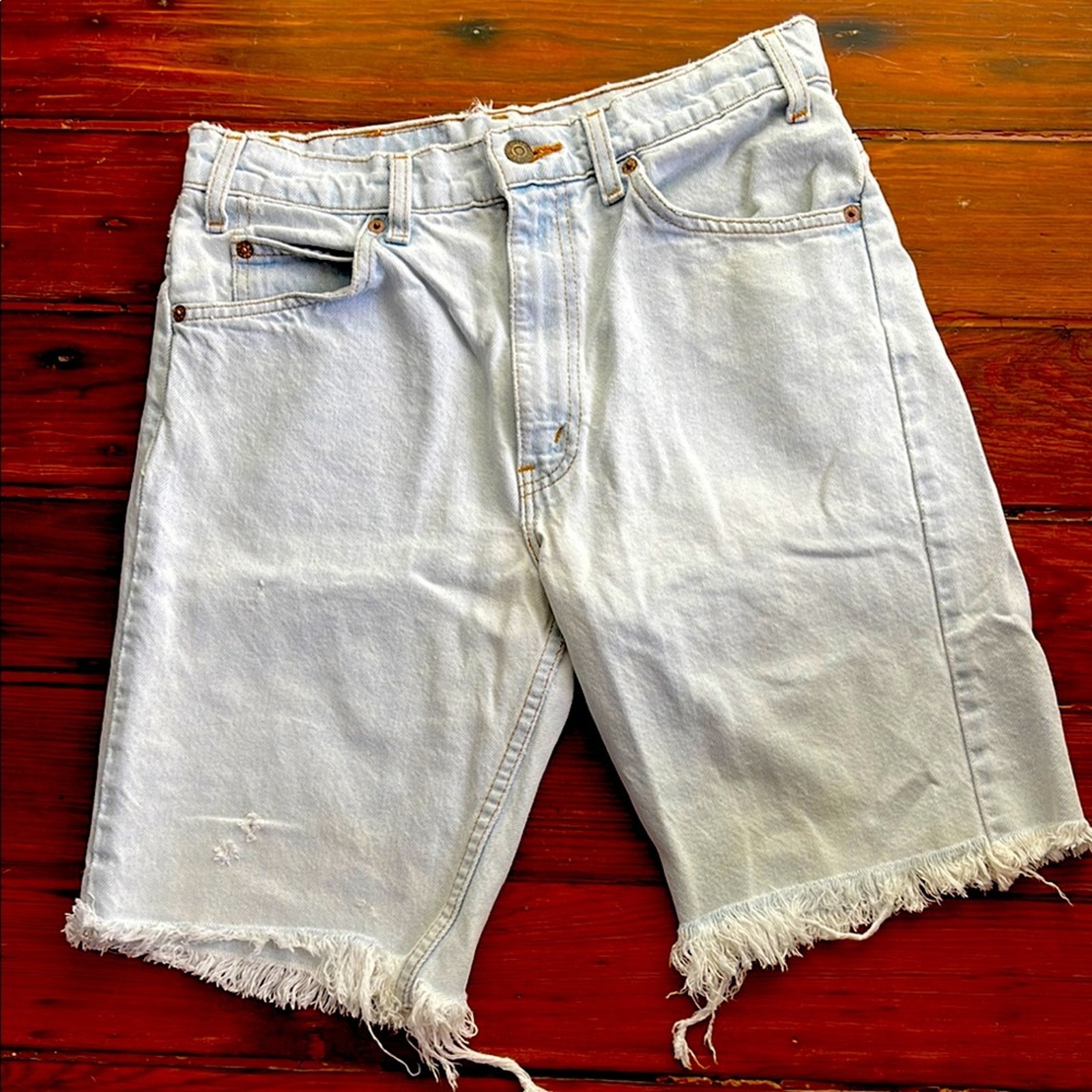 Vintage Levi's 505 Orange Tab Light Wash Denim Cutoff Jean Shorts sz 32