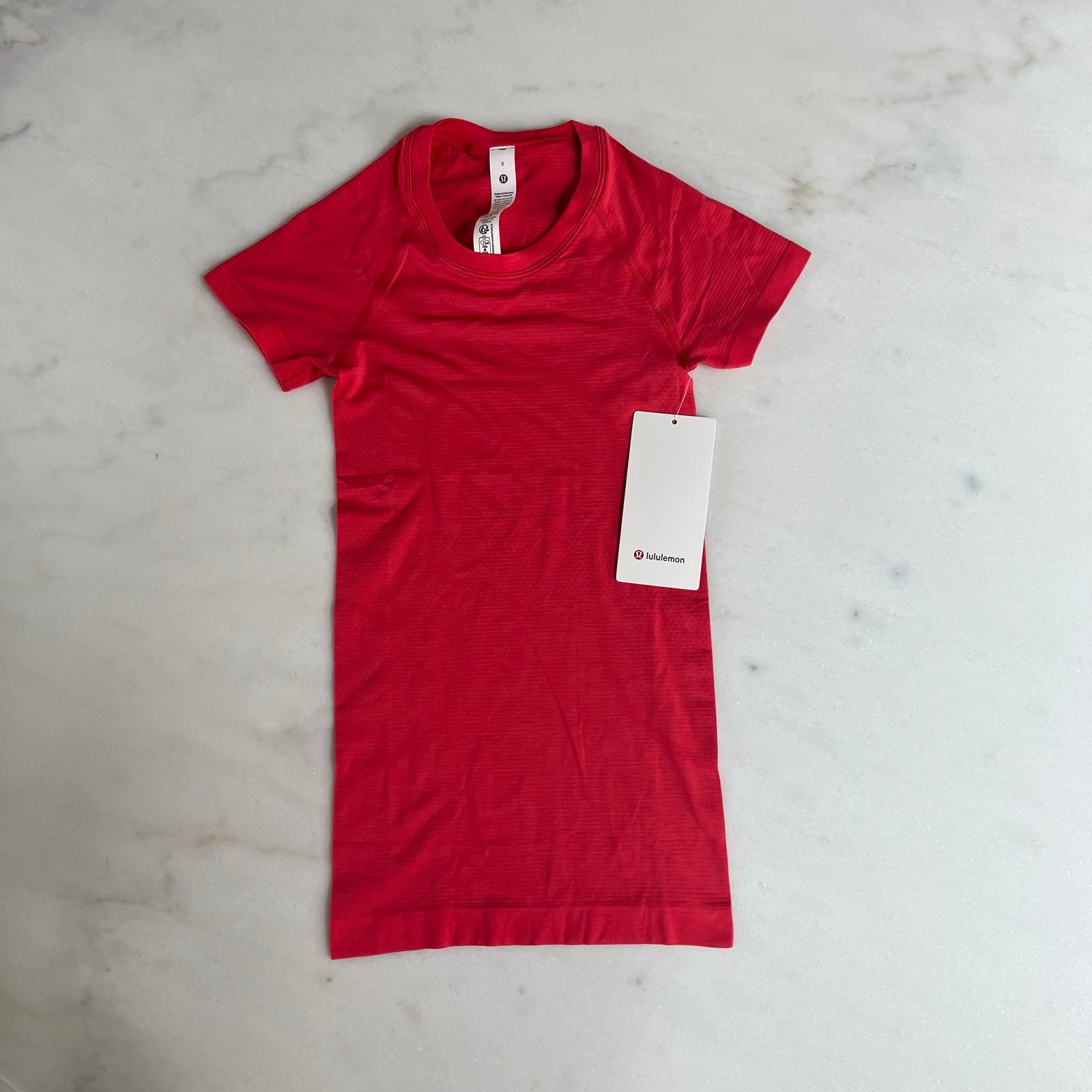 lululemon red glow swiflty tech 2.0 size 0