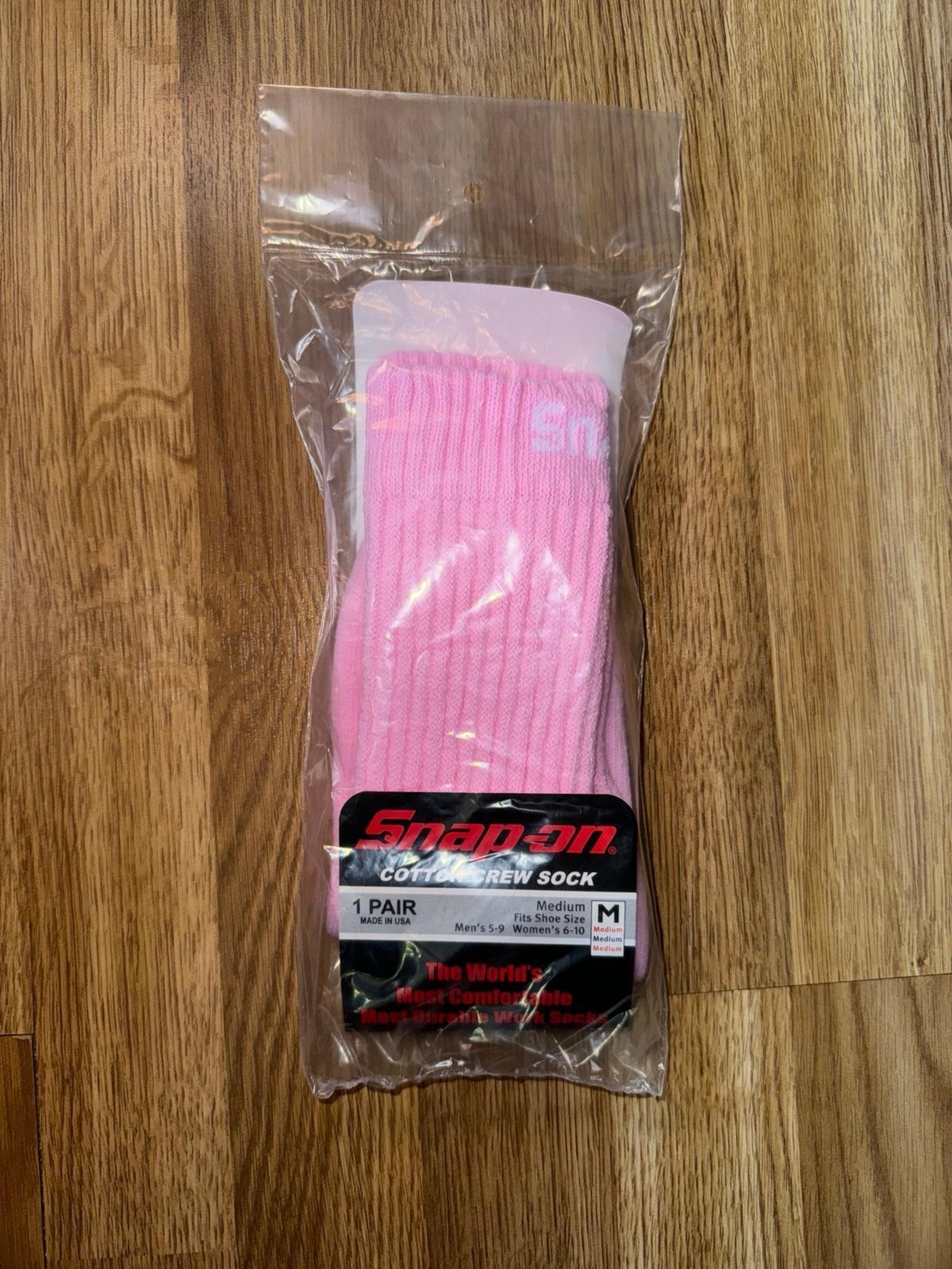 New Snap-On brand cotton crew work socks pink size medium