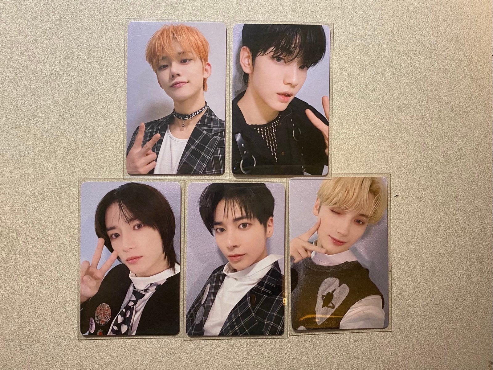 TXT yzy yizhiyu pob photocards full set