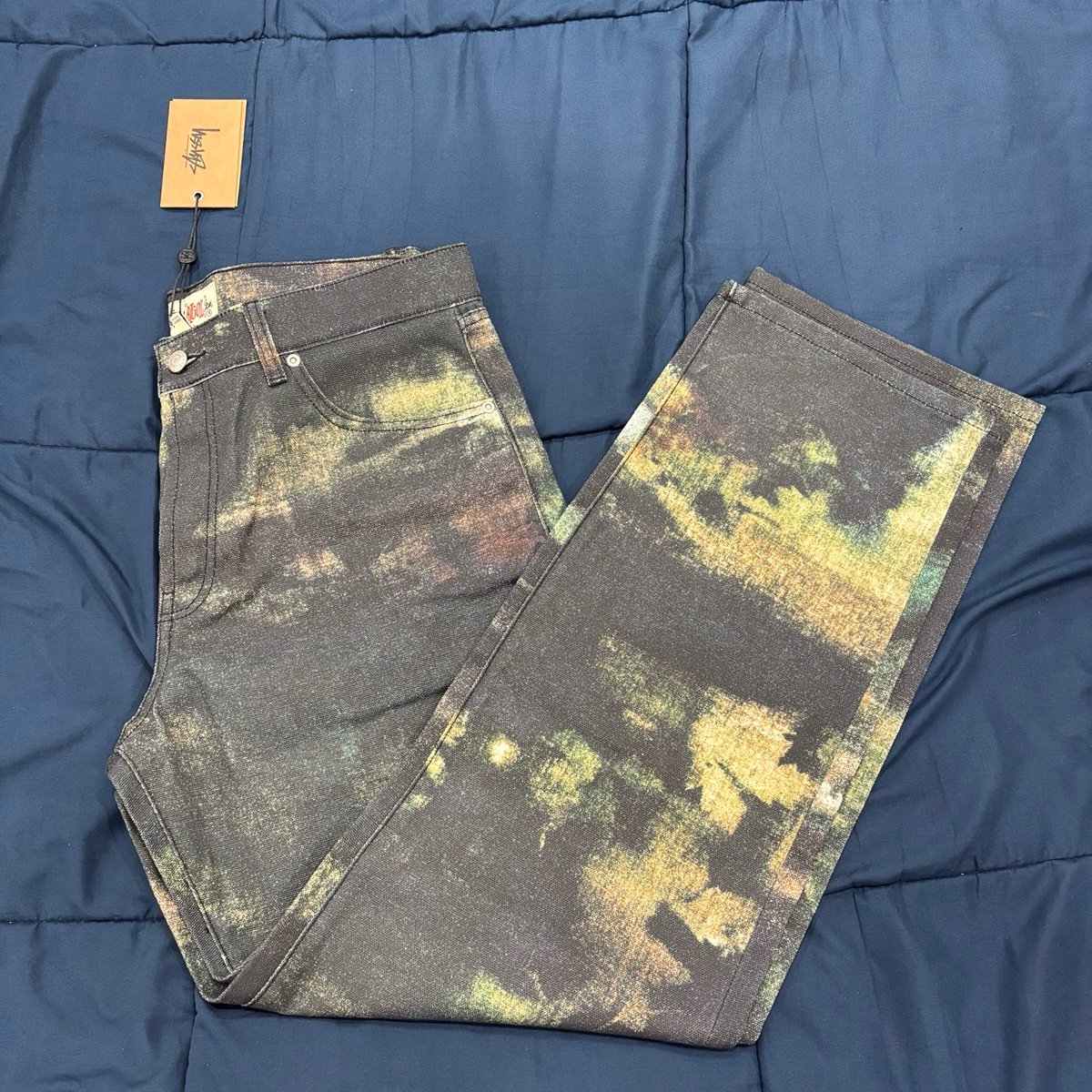 Size 32 Stussy camo Bigol jeans