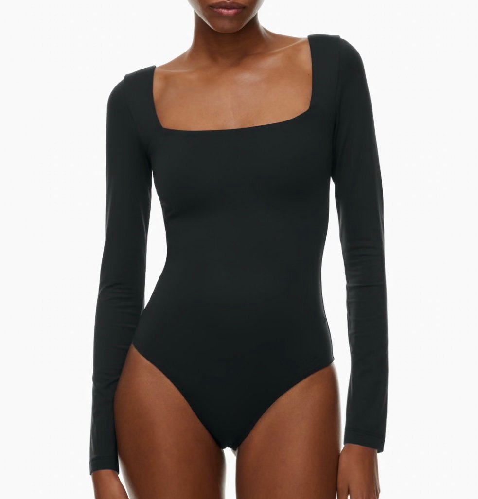 Aritzia Babaton contour square neck long sleeve bodysuit