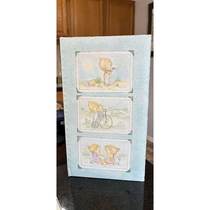 Vintage 1972 Hallmark Cards Betsey Clark Photo Album Holds 72 - 3 1/4 x 4 1/4