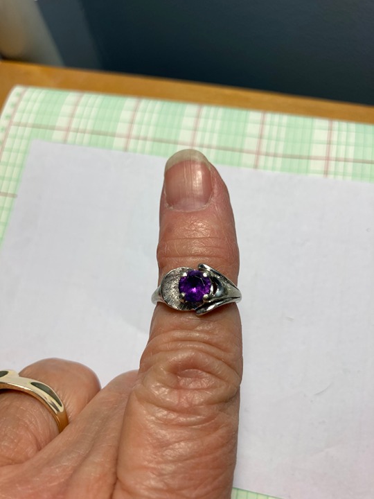 10K White Gold and Amethyst Ring