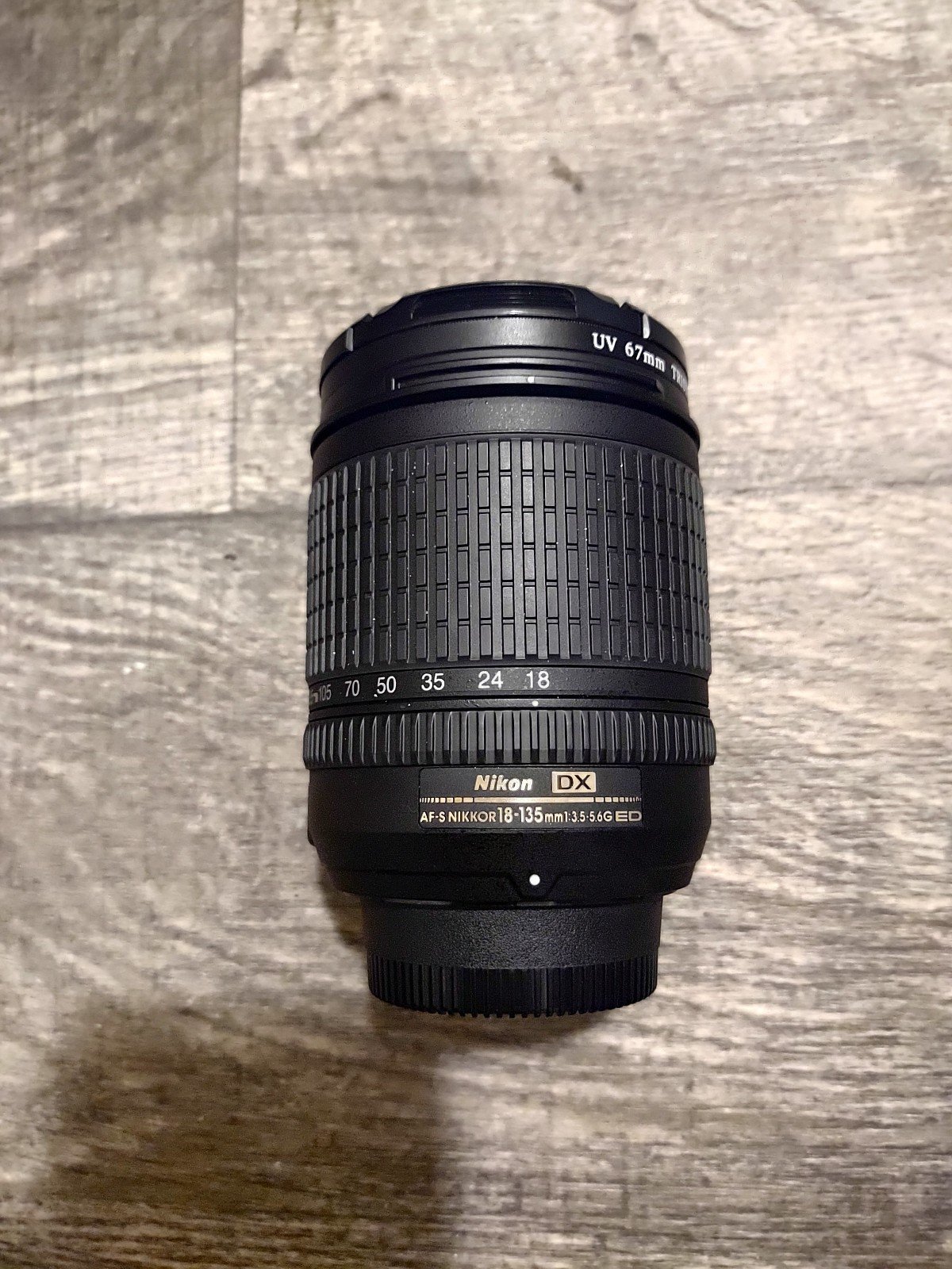 Nikon AF-S Nikkor 18-135 mm DX Lense