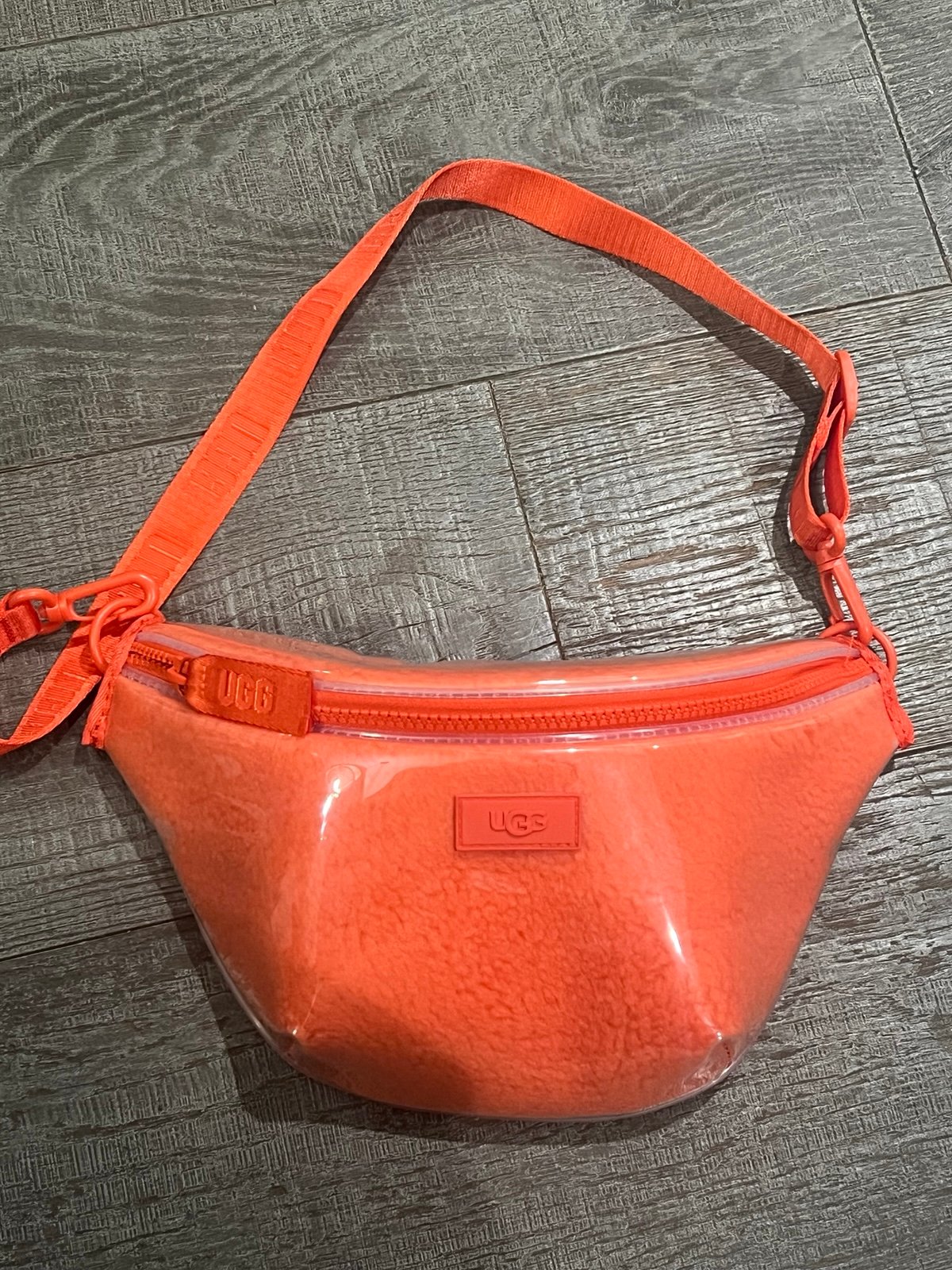 UGG Nasha belt bag orange new