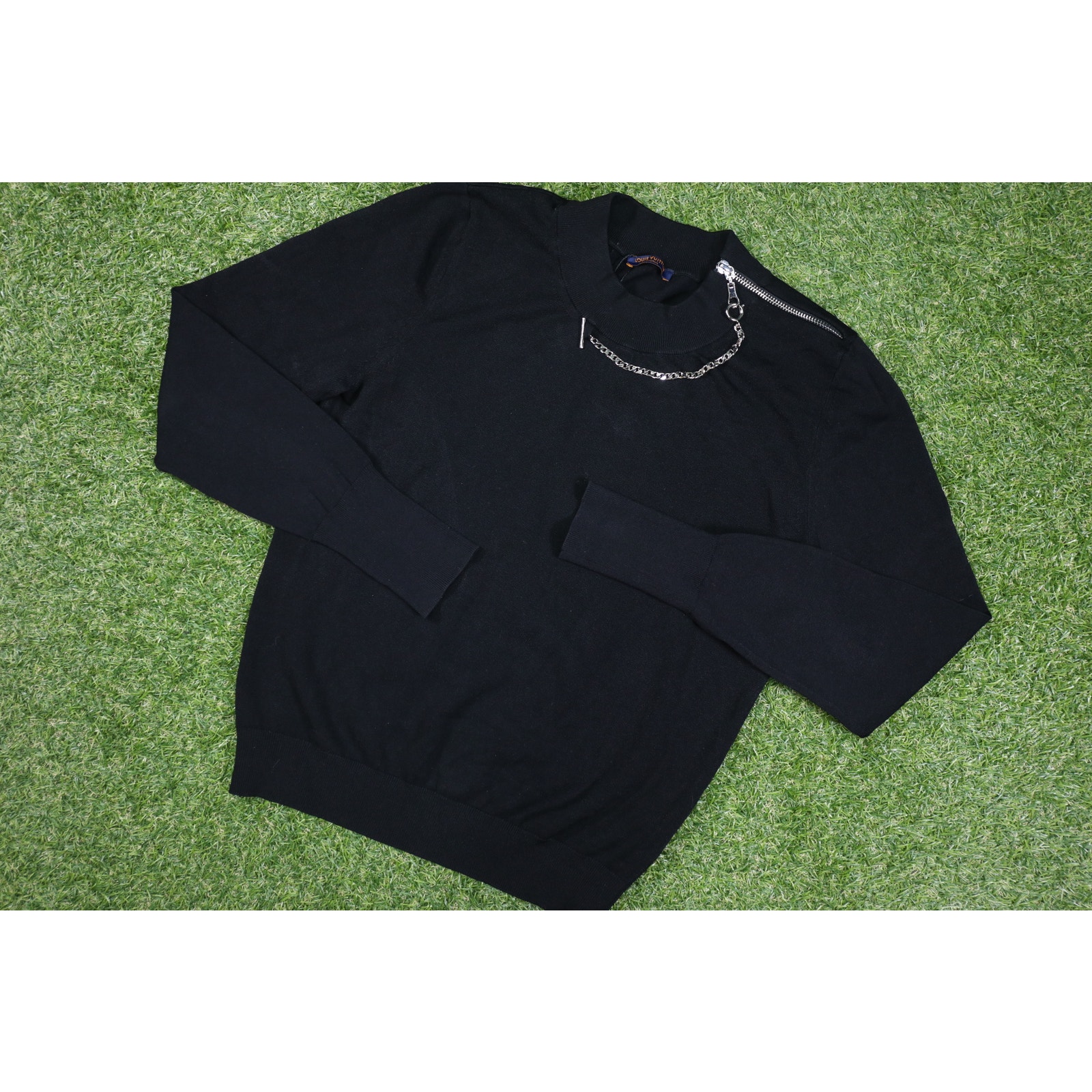 Louis Vuitton Uniform Black Sweater Size Medium