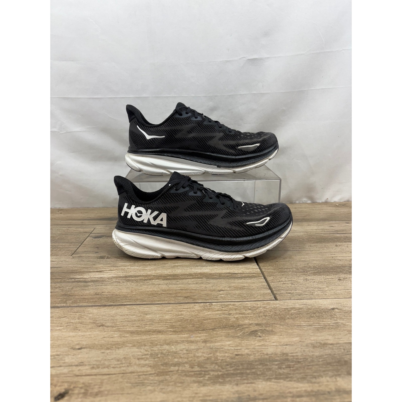 Hoka Clifton 9 Running Shoes Lightweight Cushioned Comfort Mens Size 10.5 D
