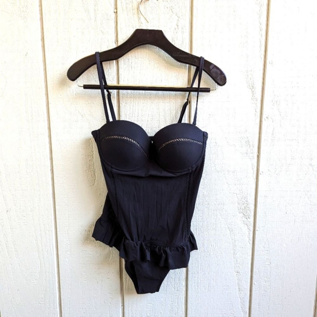 Tory Burch black ruffle one piece pin up swimsuit large