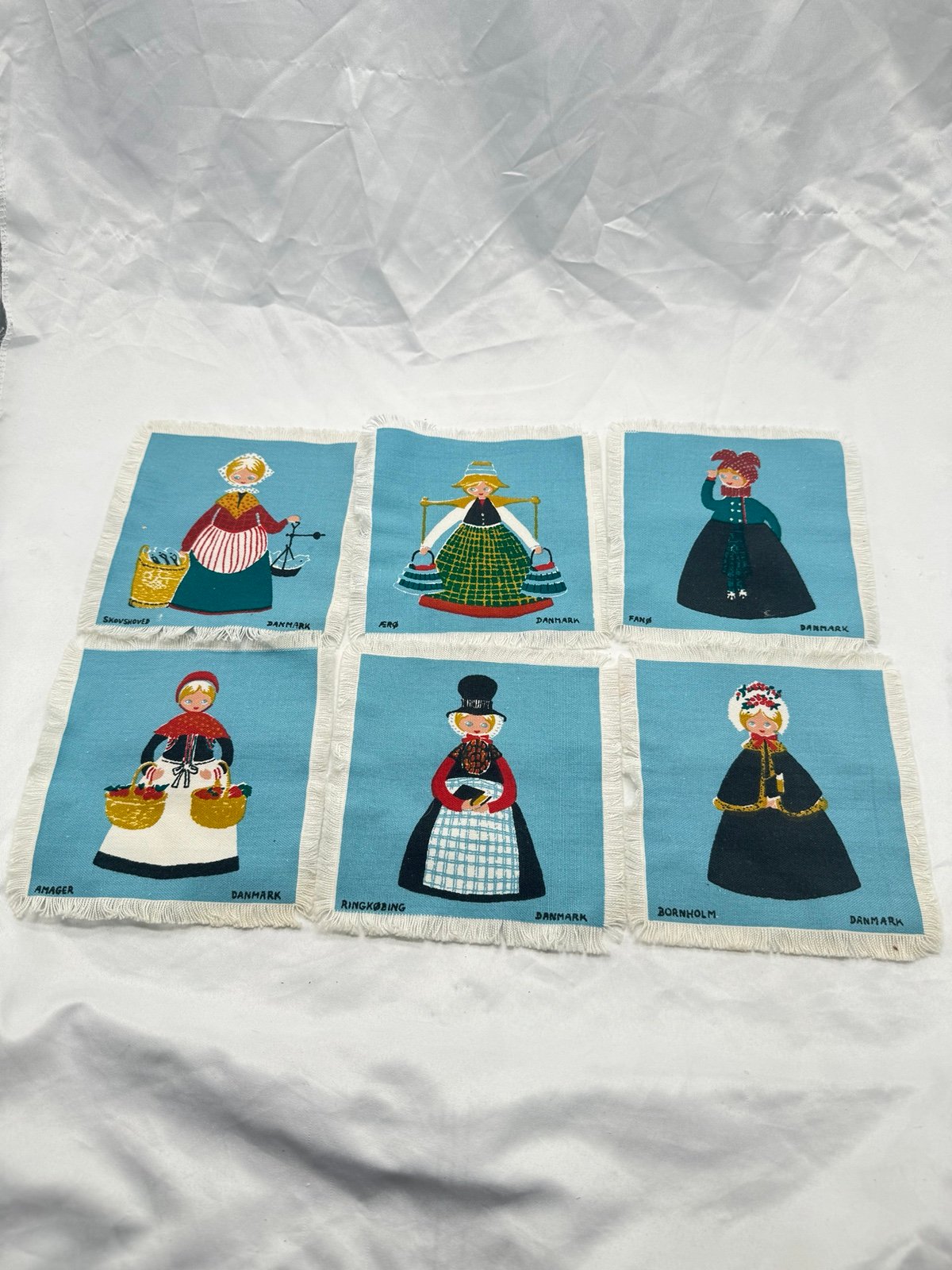 VTG Jangaard design Dutch folk napkin