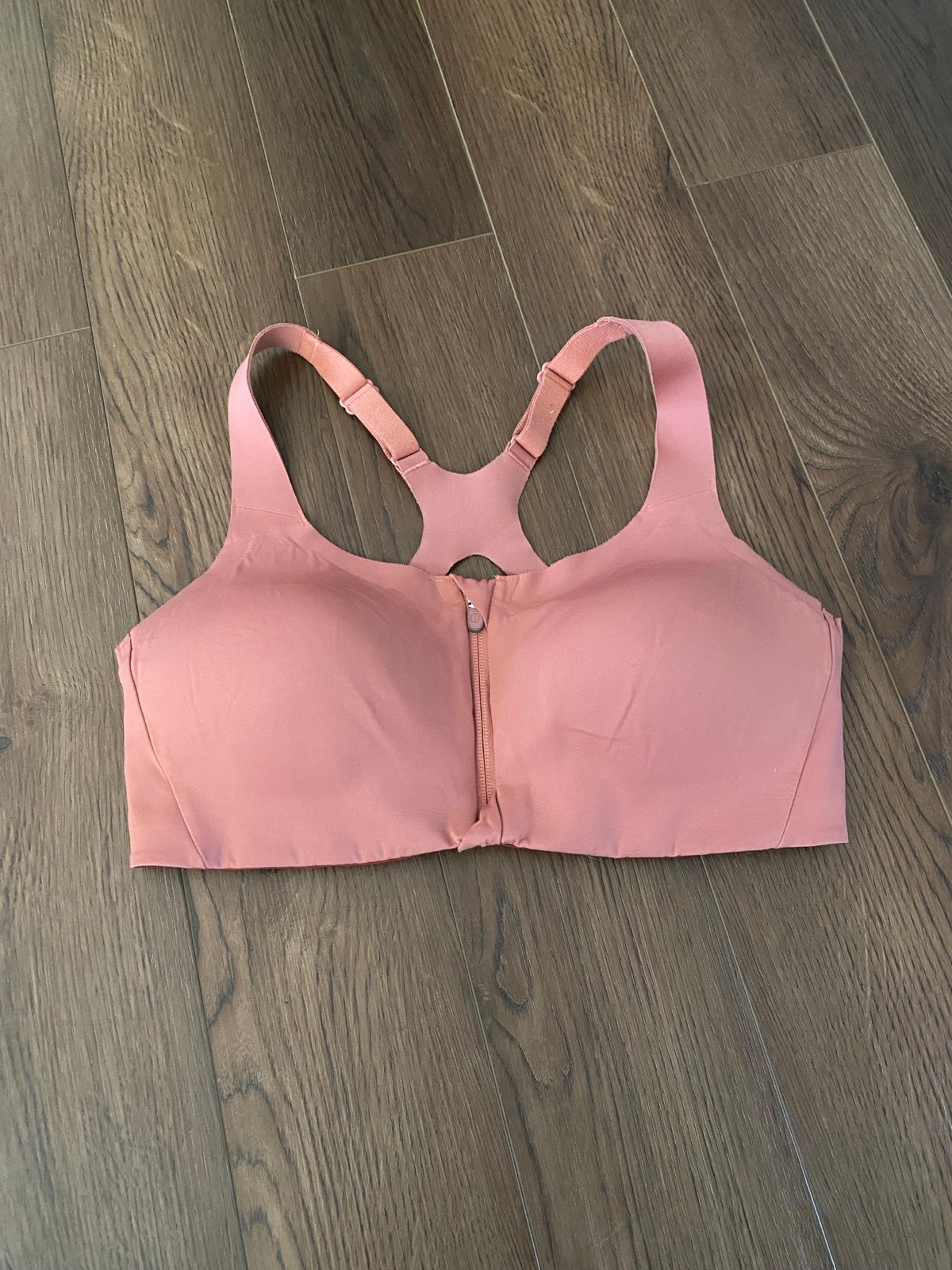 Lululemon Take Power Bra - 36C - Sports Bra