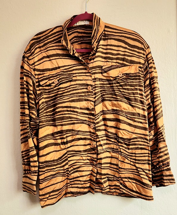 Escada - Button-Down Shirt/Top - Size Medium - Made in West Germany - 100% Silk