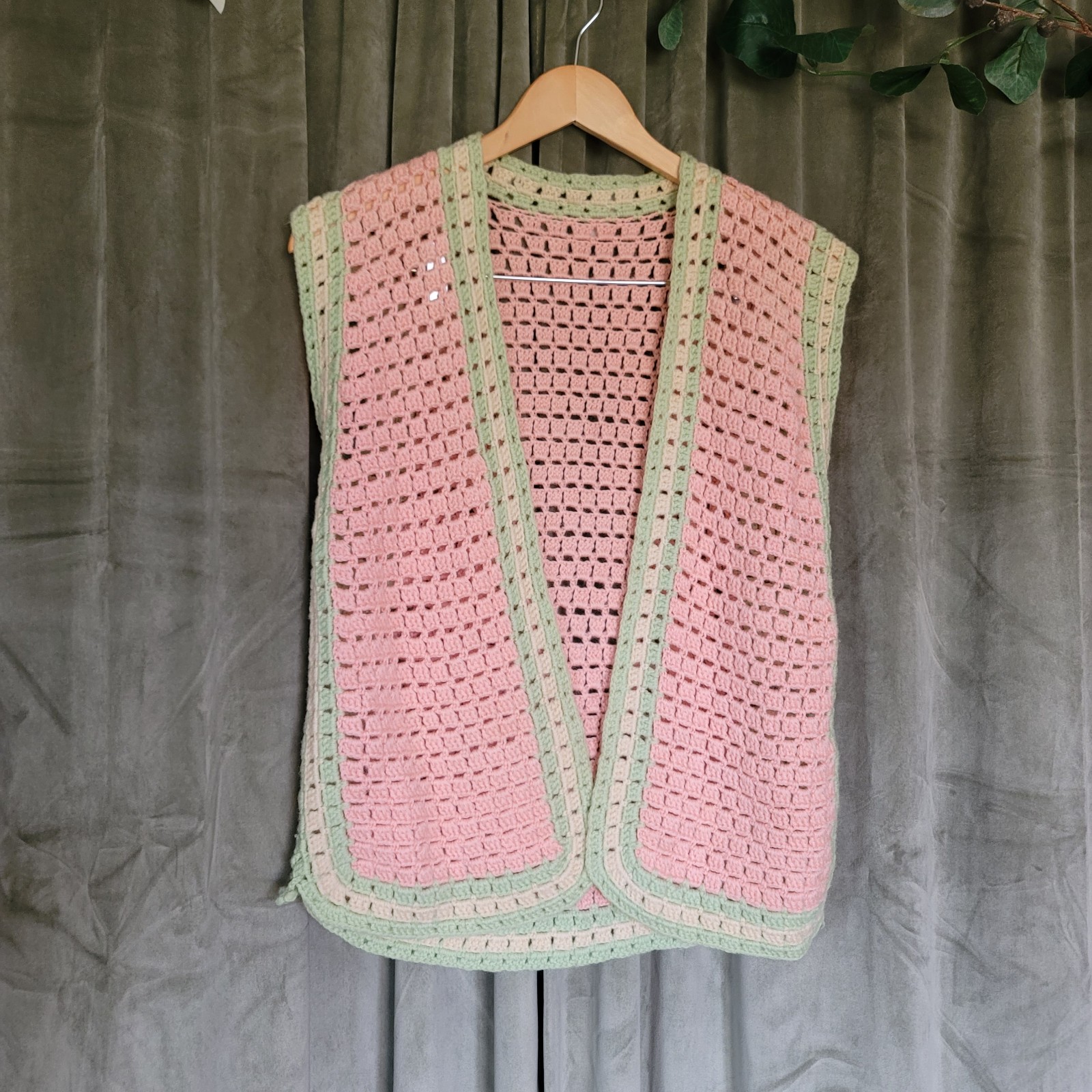 60s Hand Knit Vest