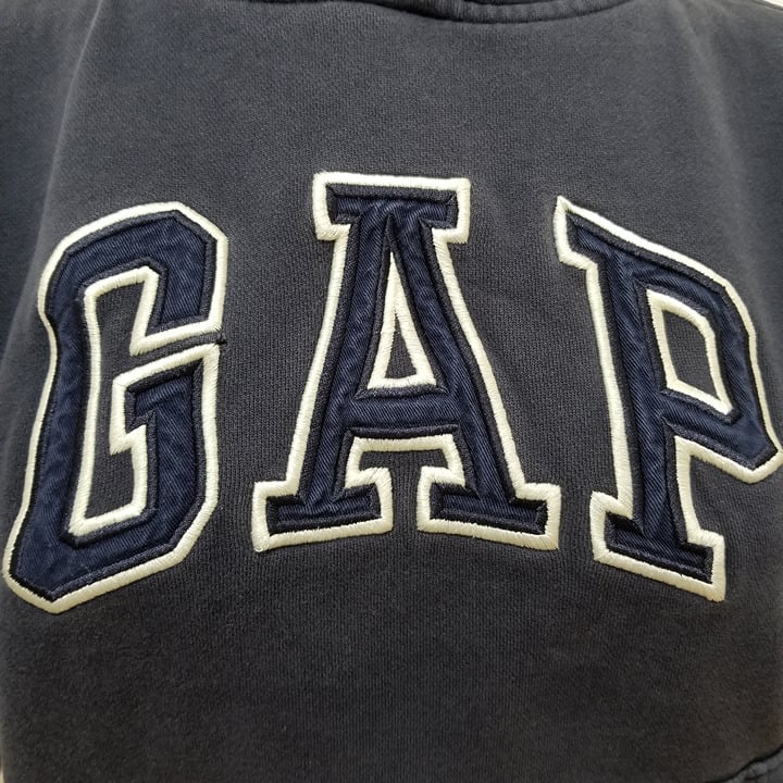 60% Off - GAP hoodie Large 10 embroidered spellout logo pullover kangaroo pocket VINTAGE - Reduced:£34[hoKids_4822465ua]