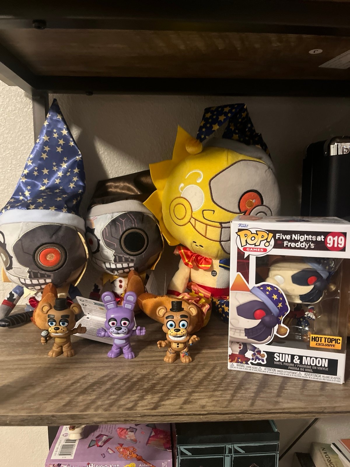 Sun and Moon Fnaf stuff