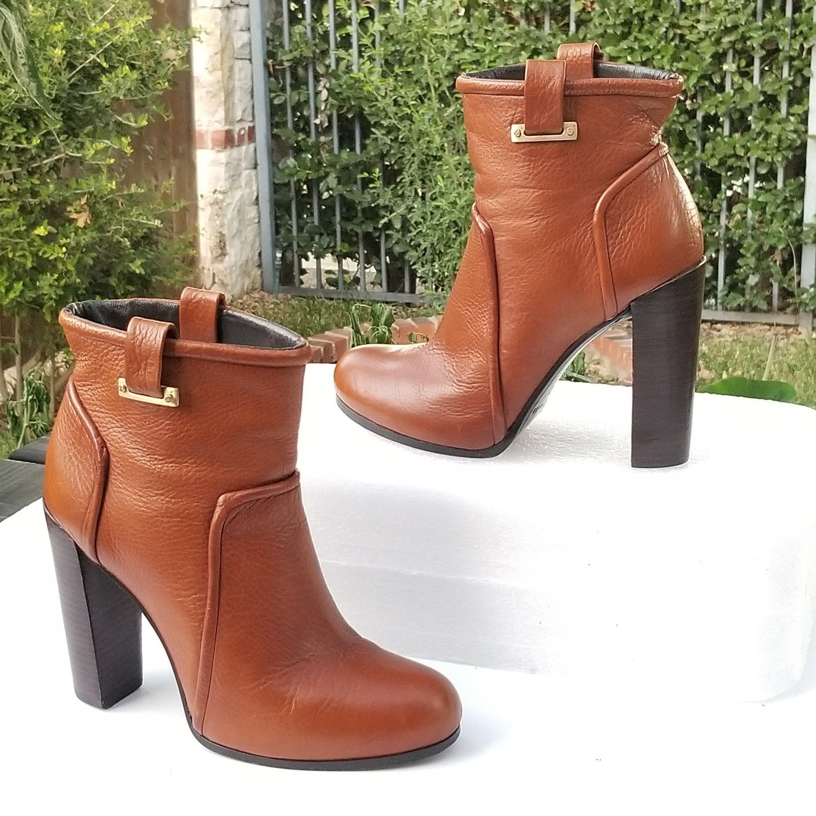 Rachel Zoe Leather ankle boots Size 7