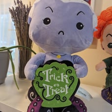 Disneys Ursula Door Greeter