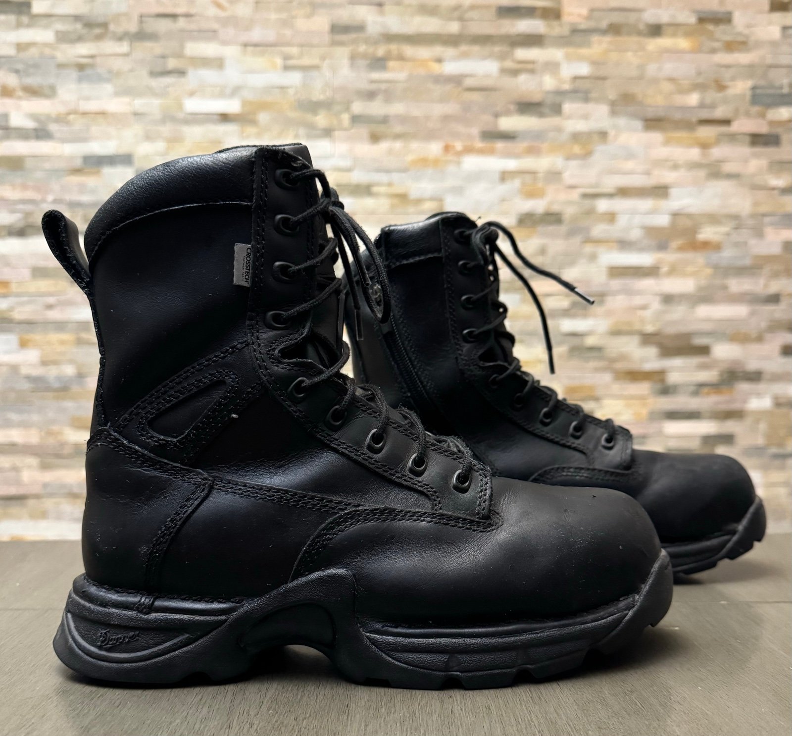 Danner 42930 deals