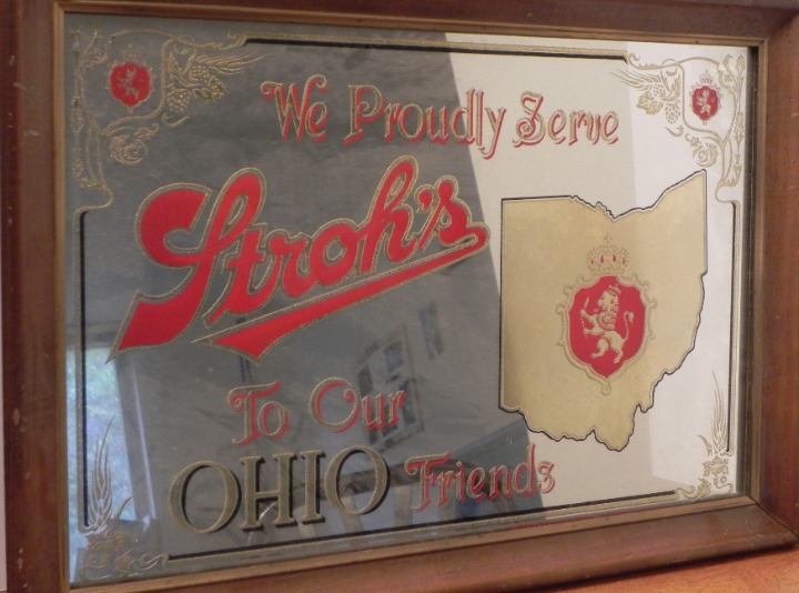Vintage We Proudly Serve Stroh's Beer