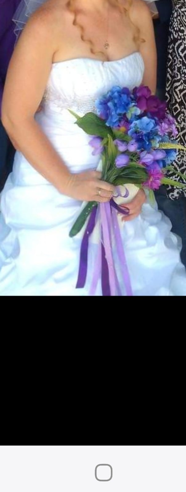 Wedding dress