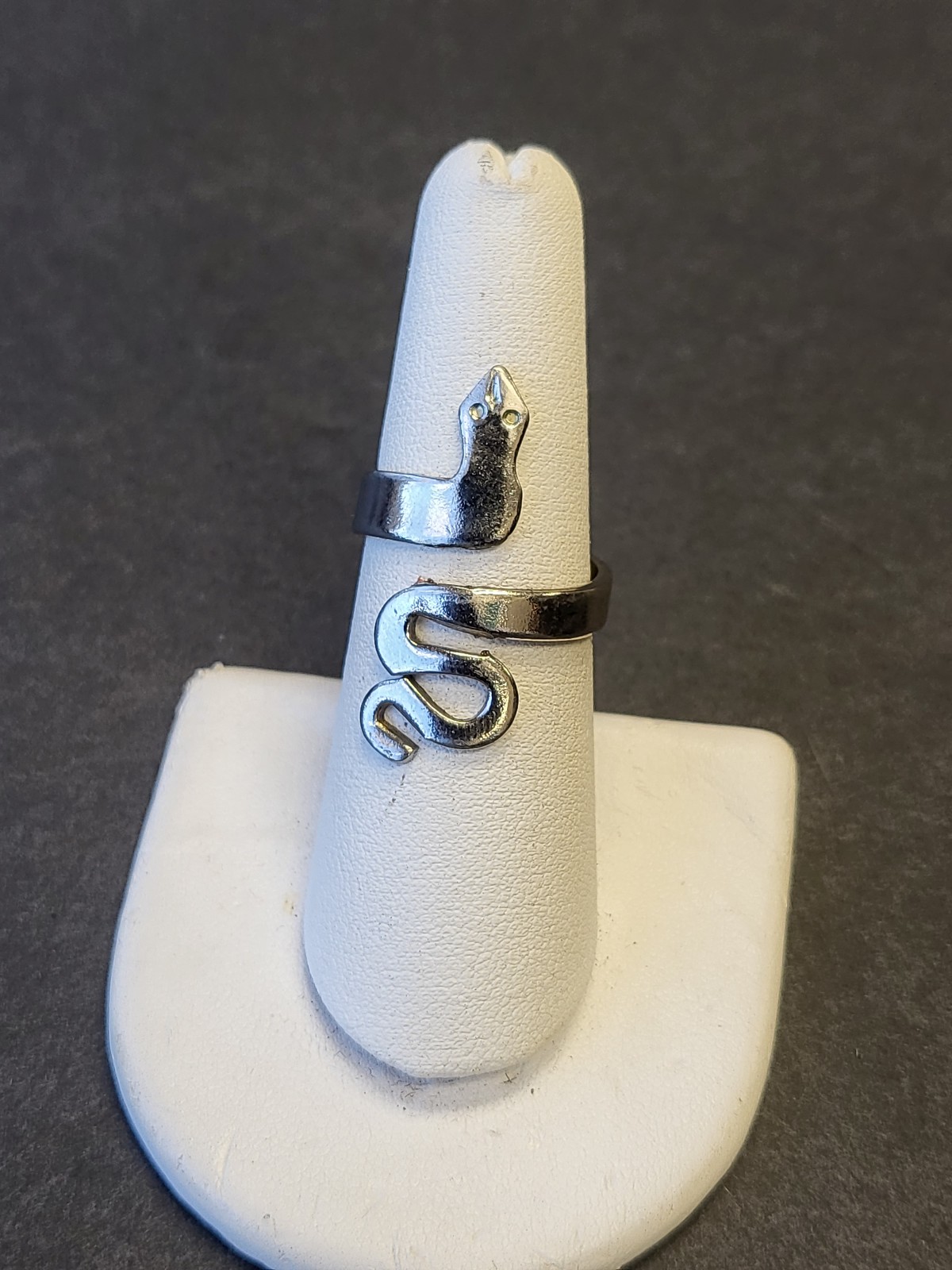 Silver INDIA snake ring