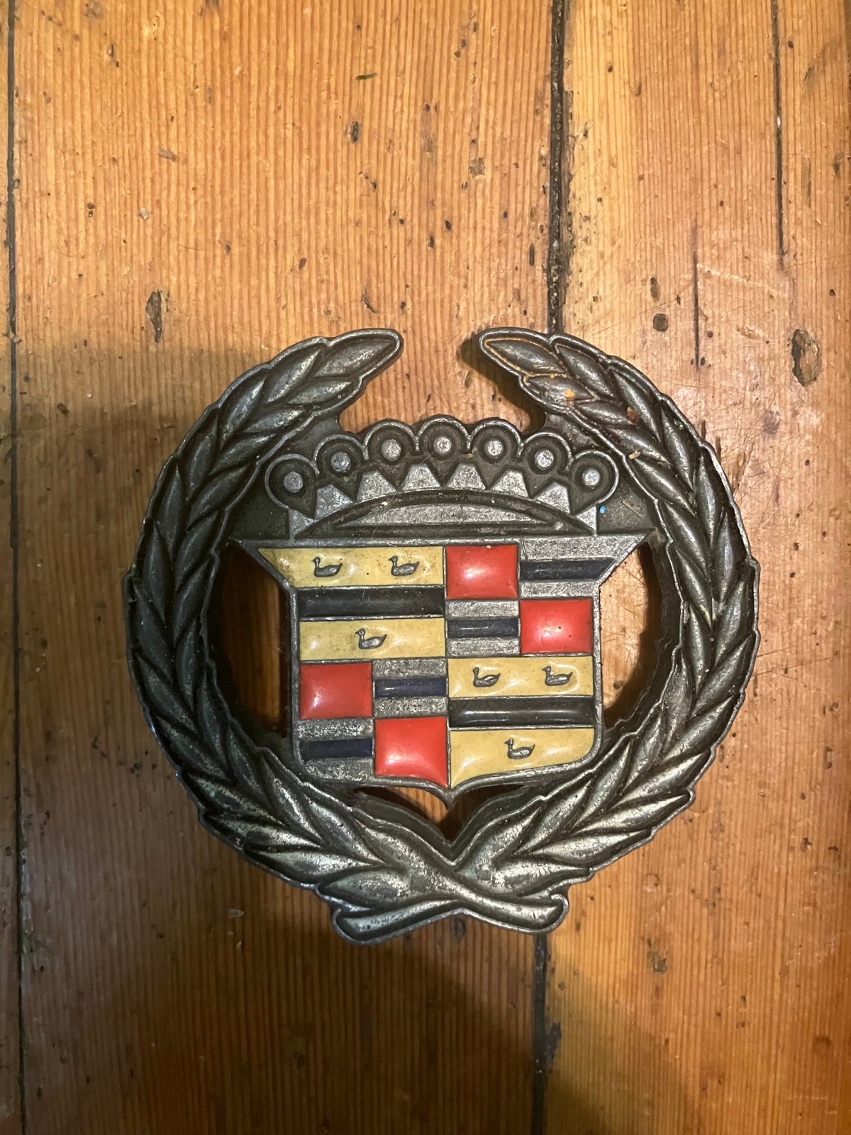 2006 Cadillac fine pewter belt buckle