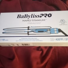 Travel flat iron