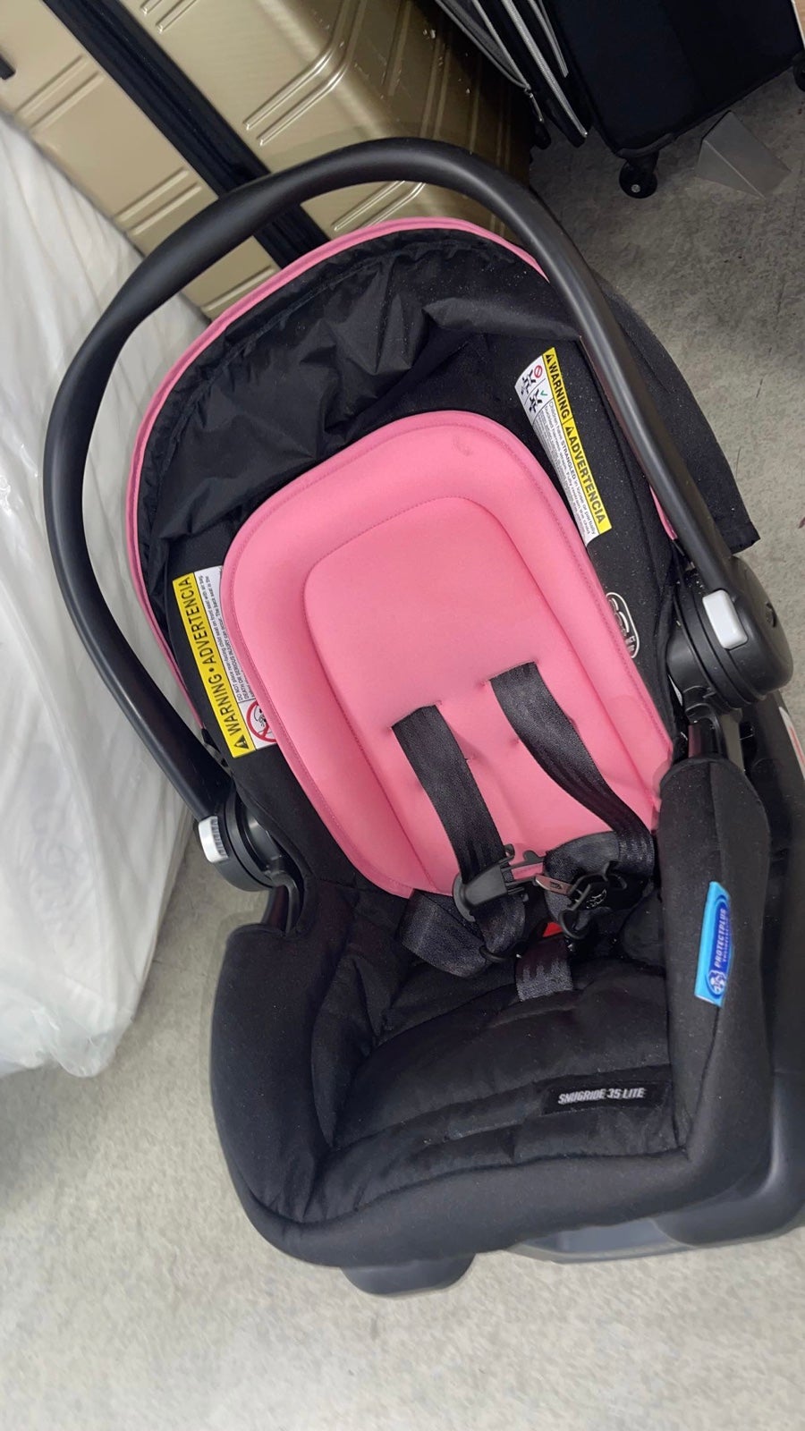 Newborn car seat