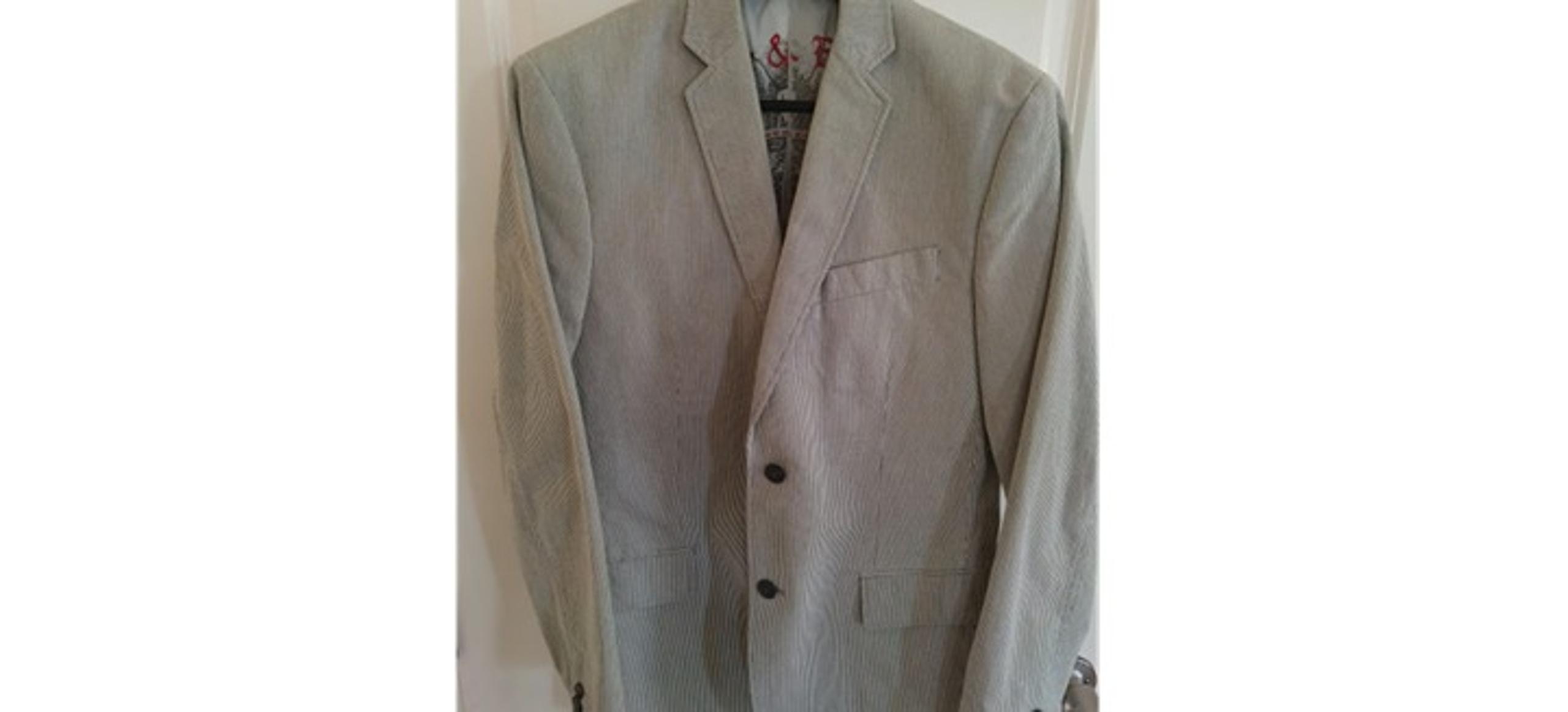 Express Searsucker blazer 40R