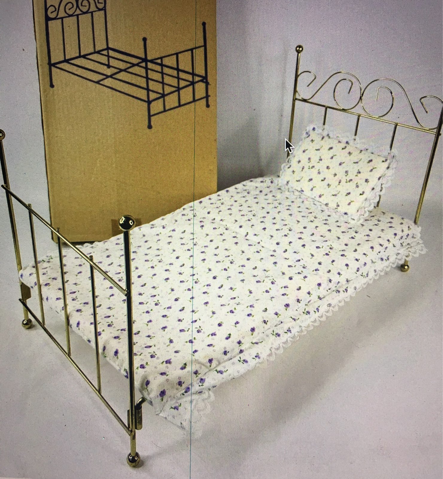 VTG Victoria Doll Bed 19