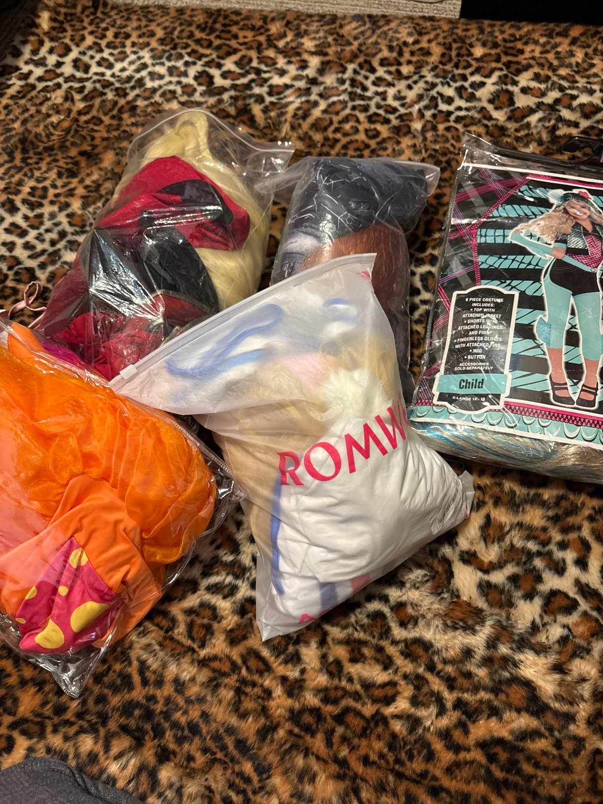 Cosplay lot