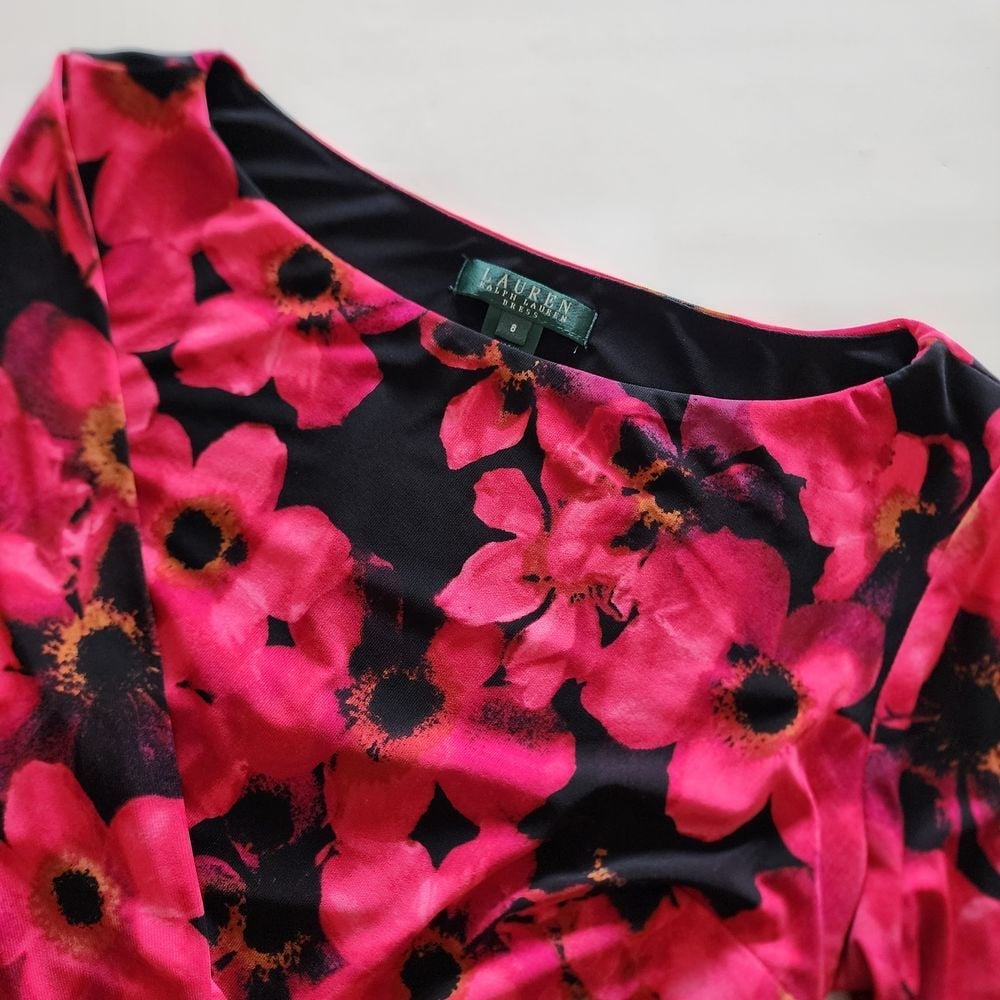 Lauren Ralph Lauren black and red floral ruched dress lined long sleeve size 8