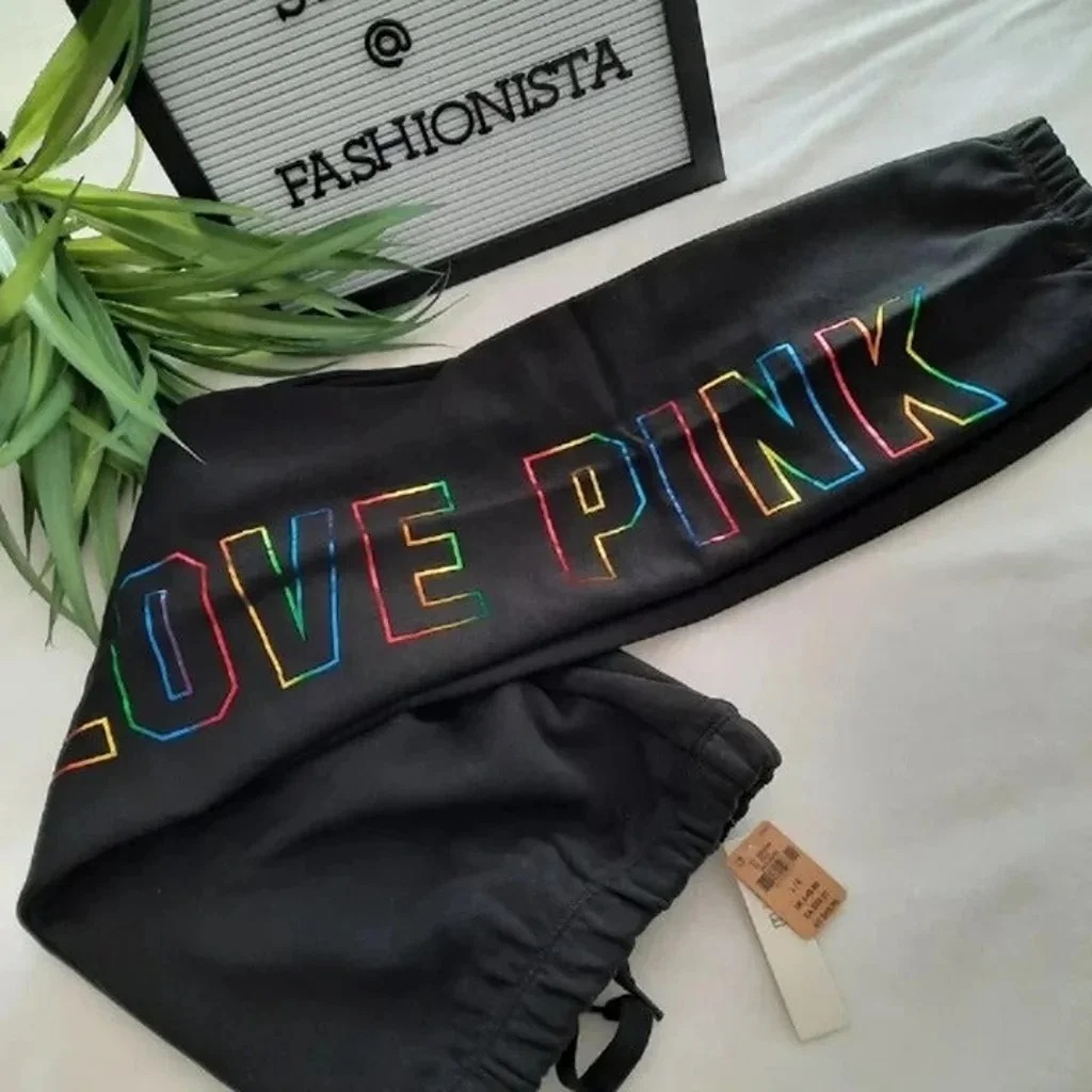 NEW (M) VS PINK Rainbow Classic Pant in Rainbow foil graphic