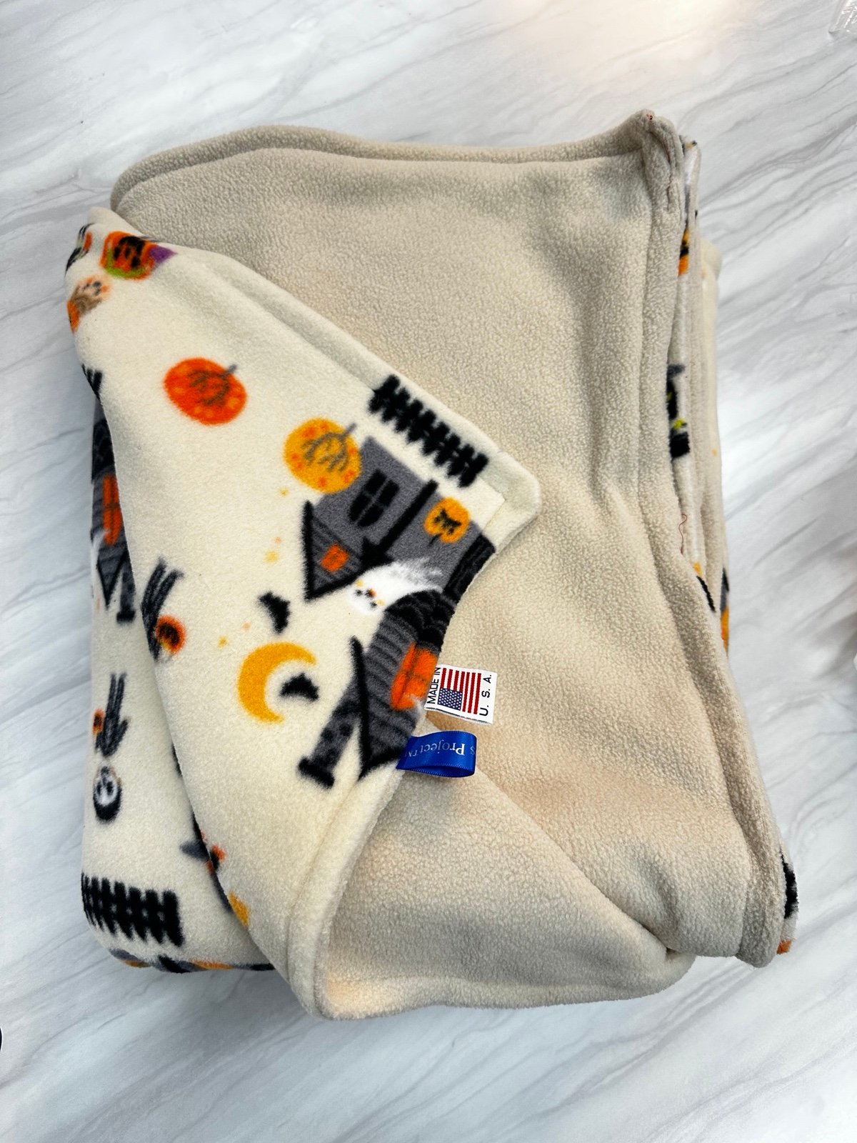 Cream Halloween Anti-Pill Plush Fleece Blanket