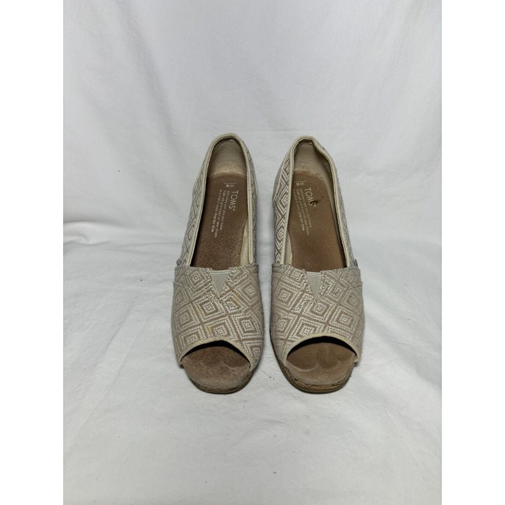 TOMS Tan Canvas Wedge Heel Shoes Open Peep Toe Cork Heel Size 8 EUC S6