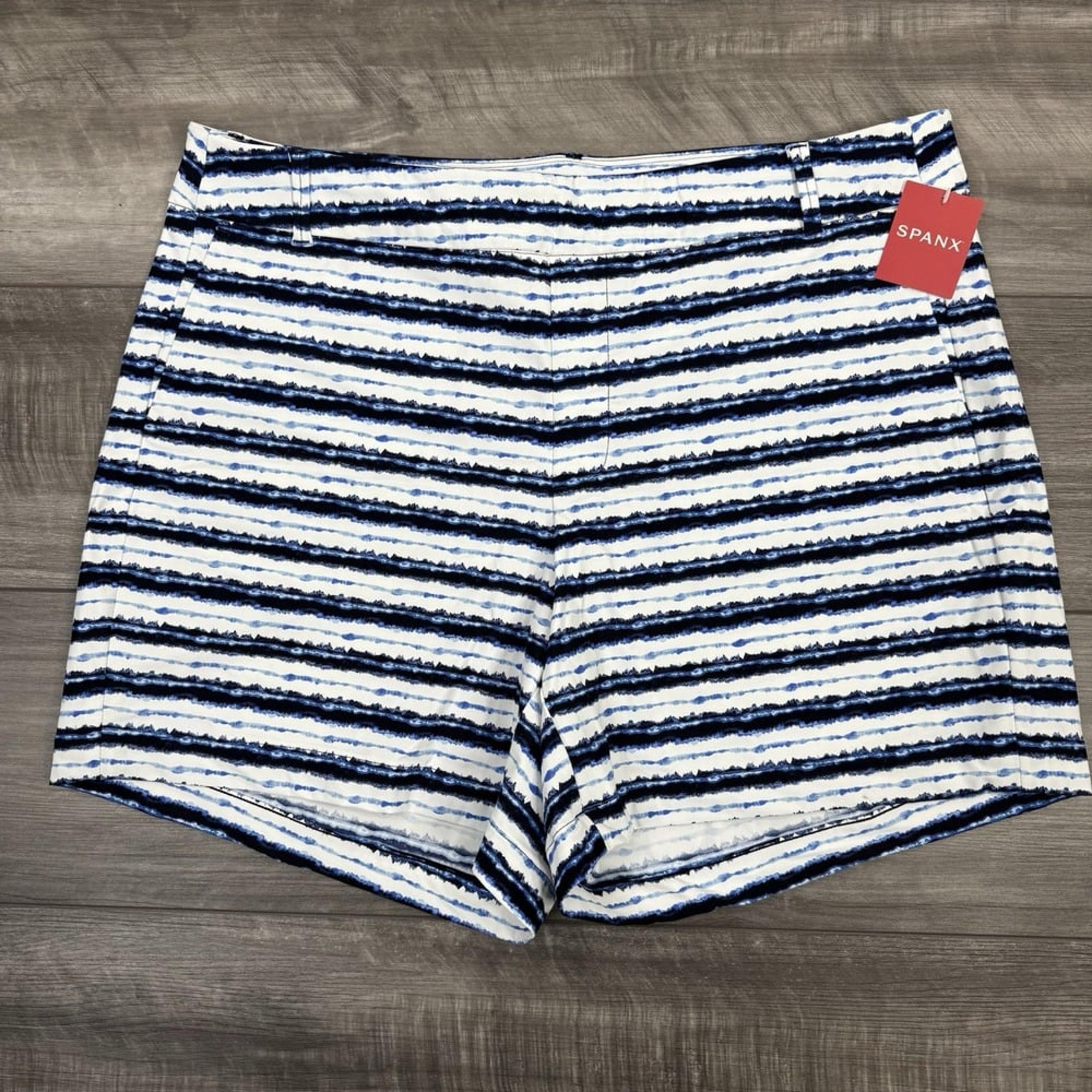 SPANX Women's 6" Sunshine Pull On Stretch Shorts Navy Dot 50213R Size XL NWT $88