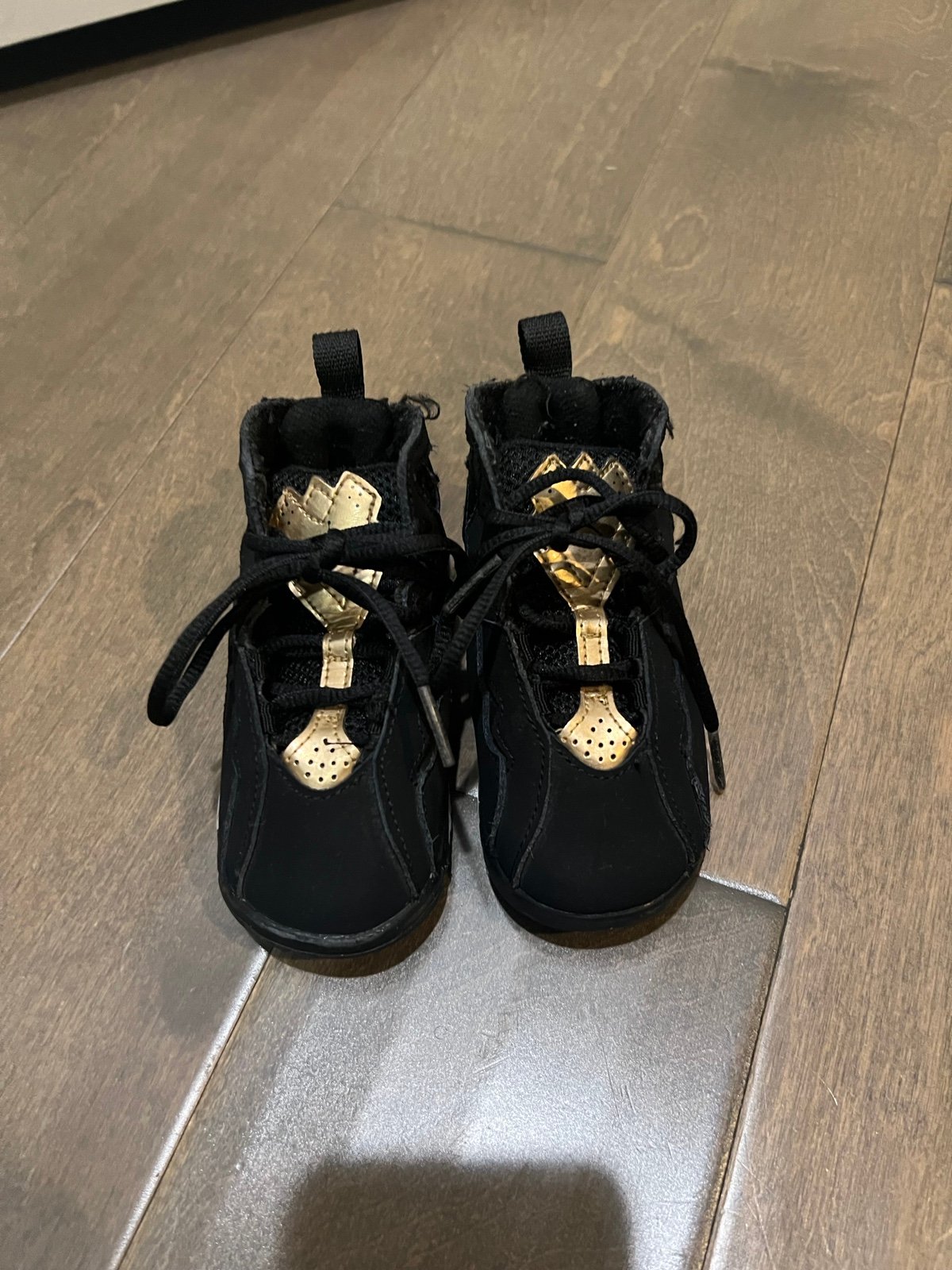 Toddler Jordan true flight sneakers
