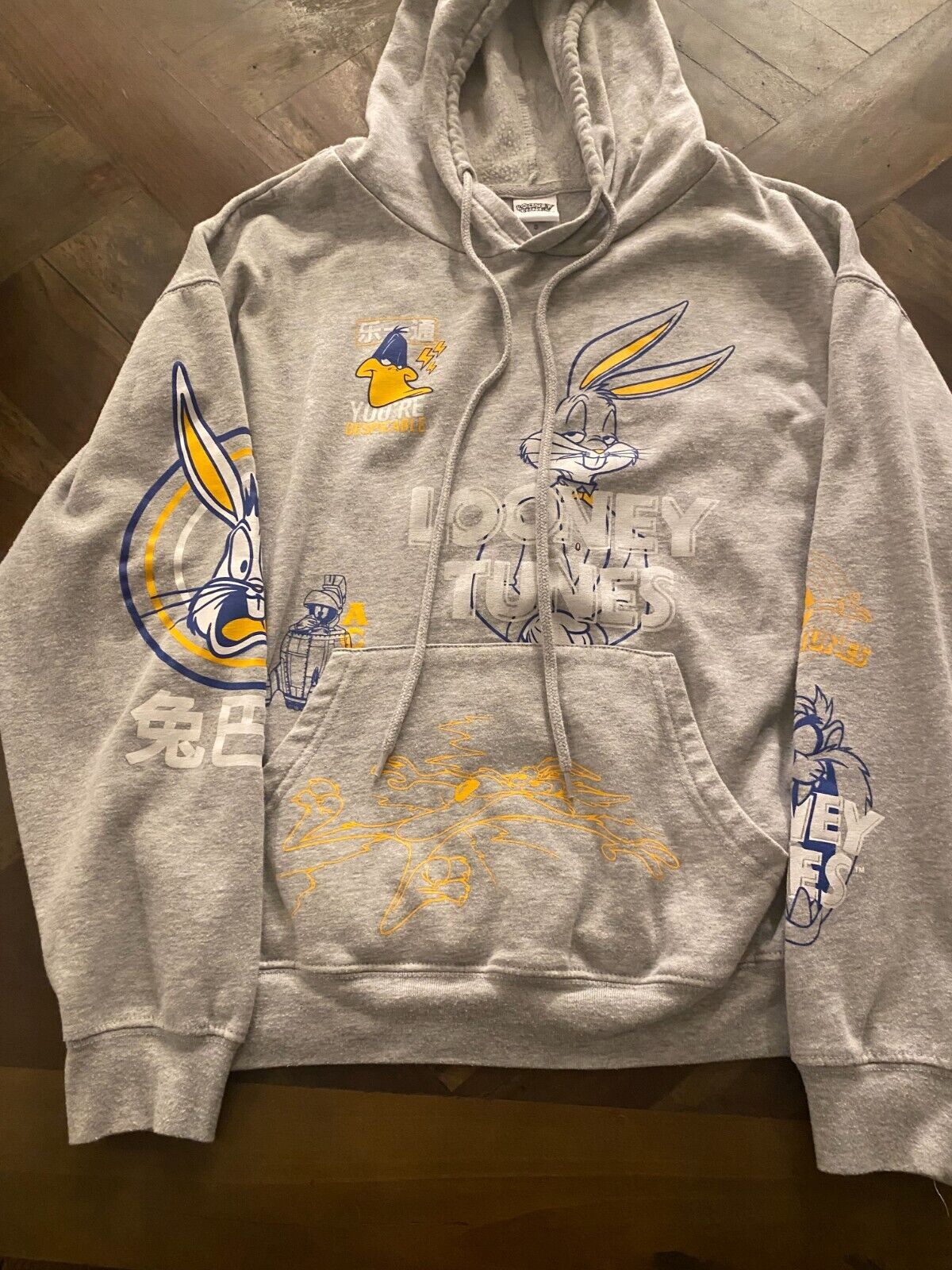 Looney Tunes Hoodie Gray Women's Size S Bugs Bunny Taz Daffy Duck Latong