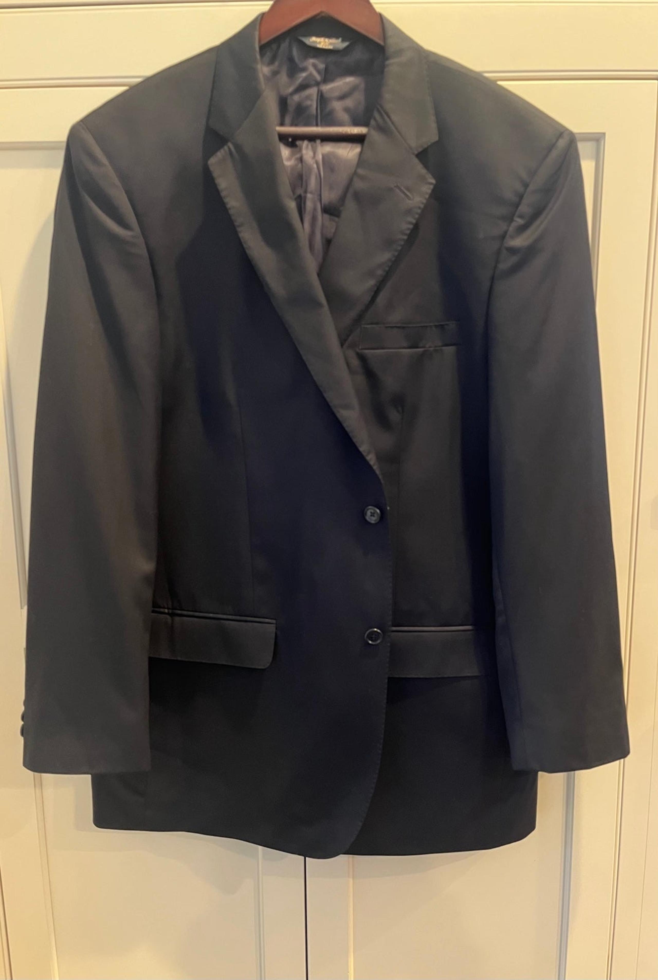 Joseph & Feiss Gold Two Button Wool Black Blazer and Trousers Men's Sz. 46 Long