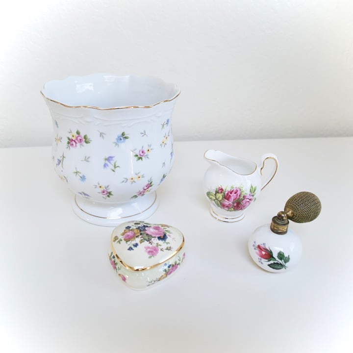 Vintage Rose Floral Porcelain Decorative Set