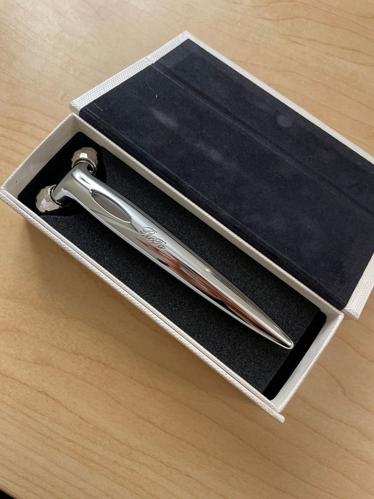 Refa S Carat Microcurrent Roller Massager for face and eyes
