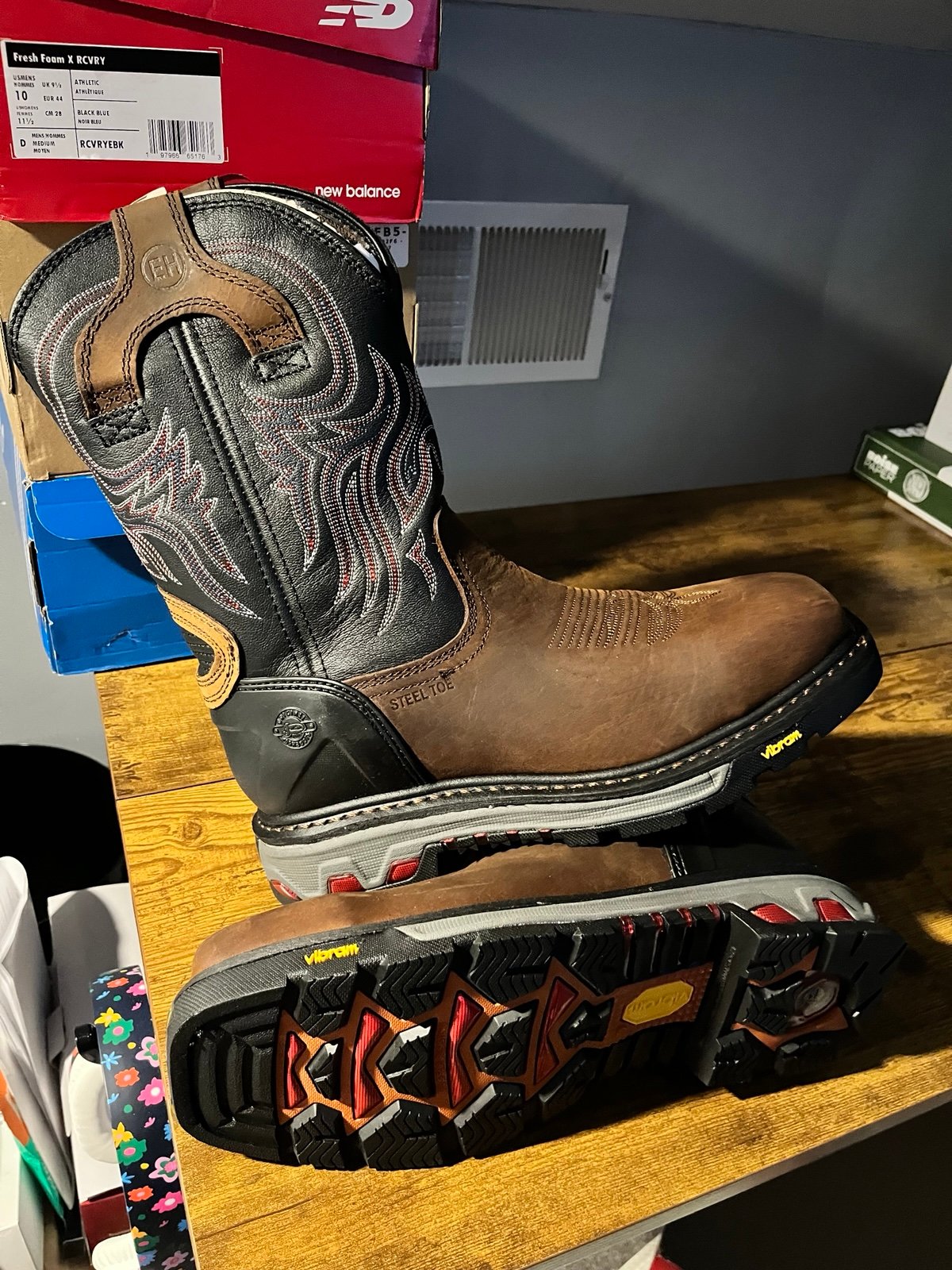 Justin Vibram Commander Steel Toe Boots