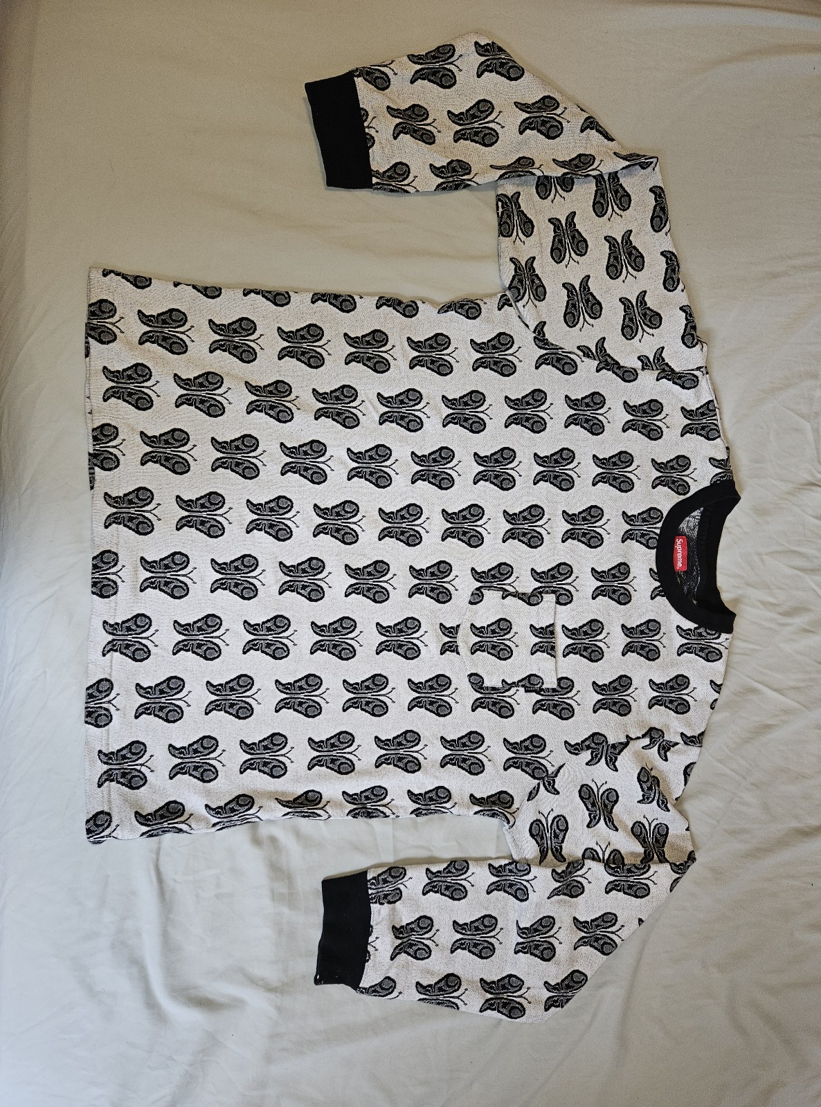 Mens Supreme Sweater