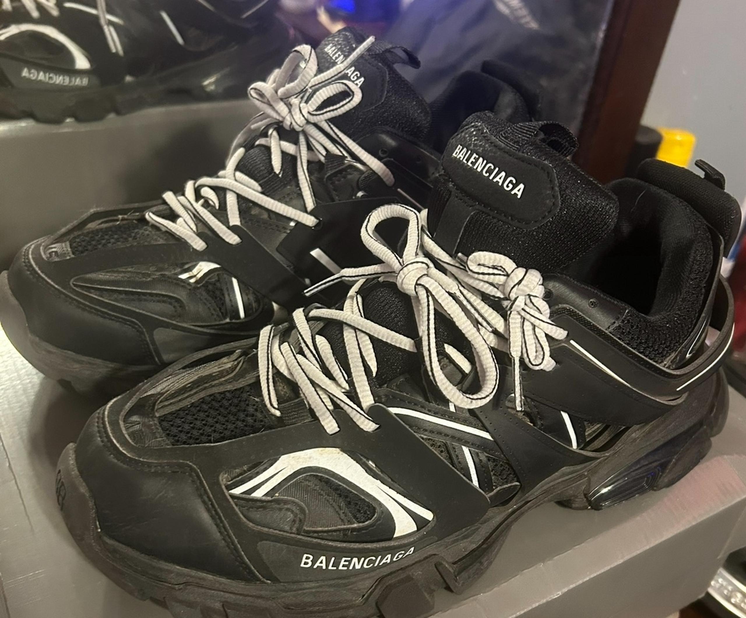 Balenciaga SS21 tracks