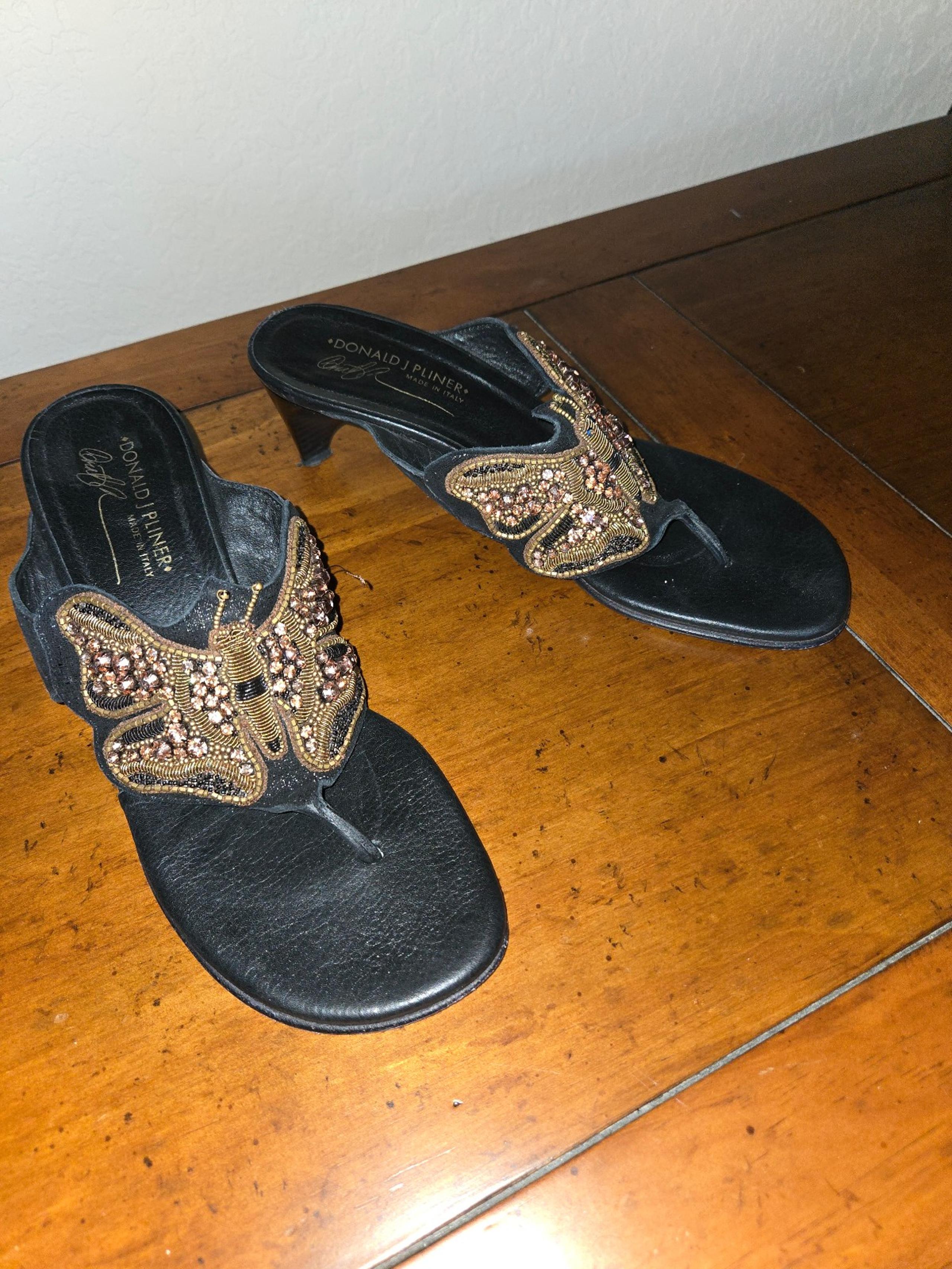 Donald J. Pliner Beaded Butterfly Sandal - Size 8.5
