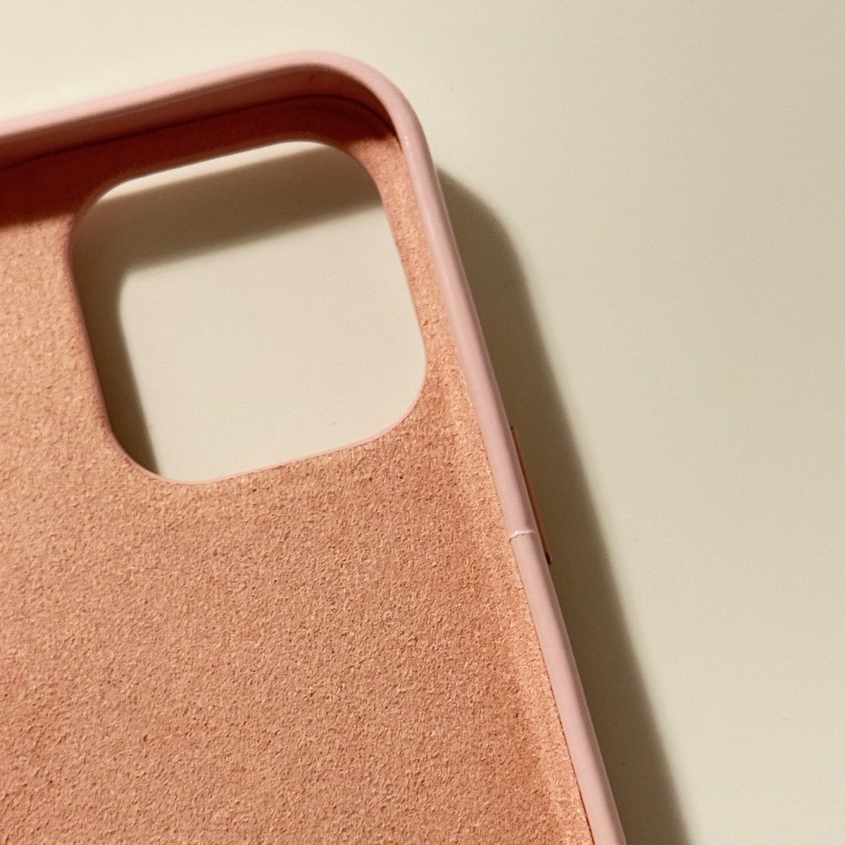 Urban Sophistication iPhone 15 Pro The Puffer Case