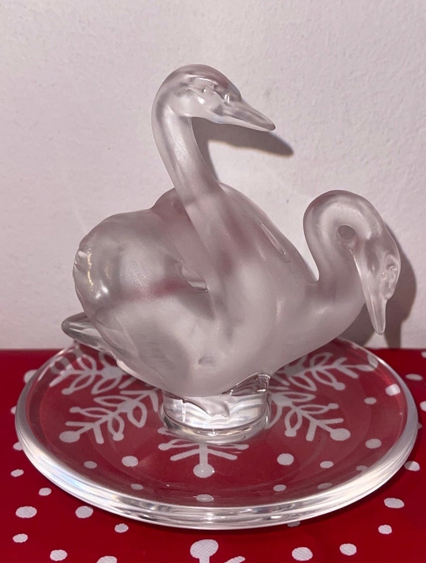 Vintage Lalique France Swans Crystal Ring Stand