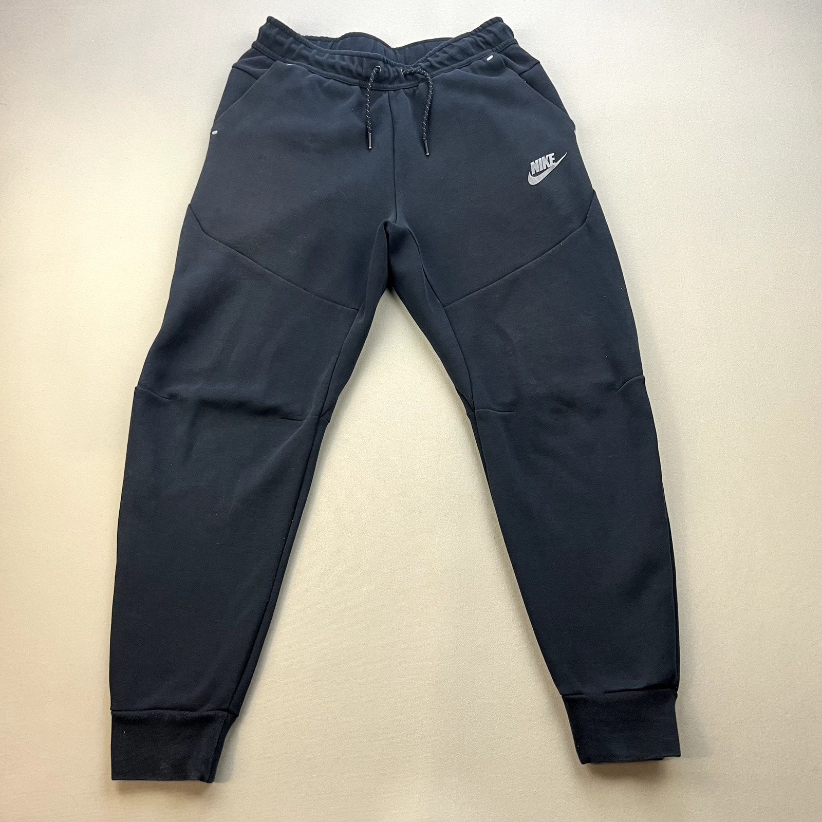 Nike Tech Fleece Sweatpants Mens Small Black Joggers Swoosh Logo Sportswear