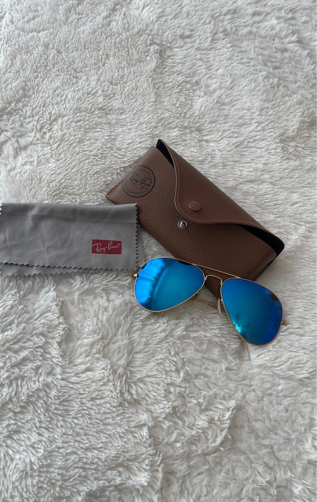 Ray-Ban Avaitor sunglasses Blue lens