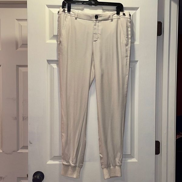 Vince Cream Viscose Jogger pants